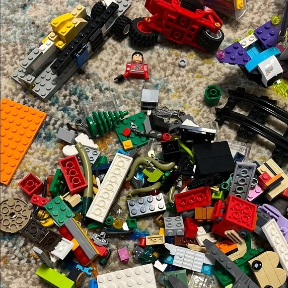 Colorful Lego Building Blocks Set - Picture 3 of 4